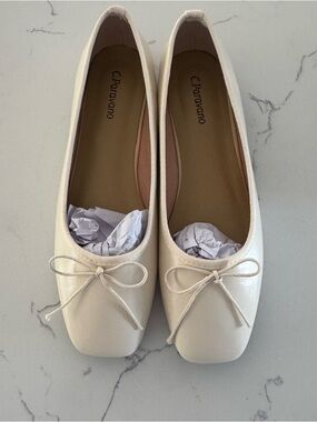 C.Paravano Ivory Leather Ballet Flats Bow Square Toe NIB EU 37.5 UK 4.5 US 7